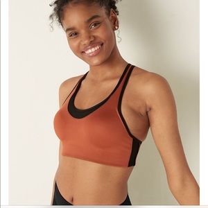 PINK Max Support Sports Bra